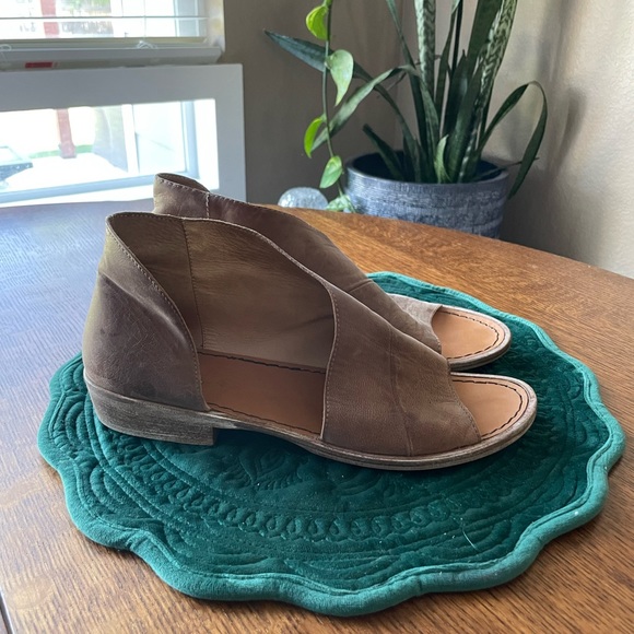 Free People Sandals - Picture 6 of 9